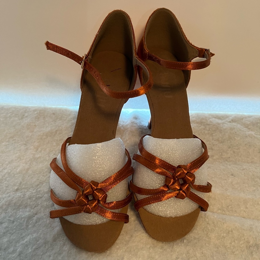 Dance shoes